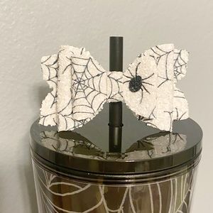 Bow Straw Topper - White Chunky Glitter + Black Spiderwebs